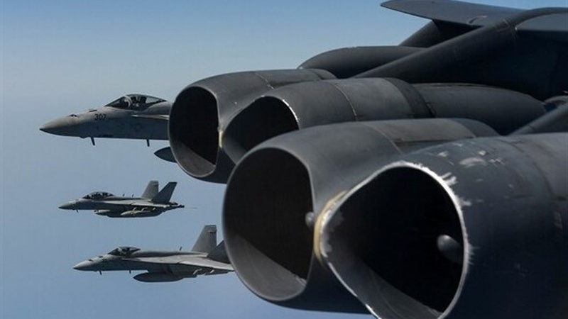アメリカの爆撃機が、朝鮮半島付近を飛行