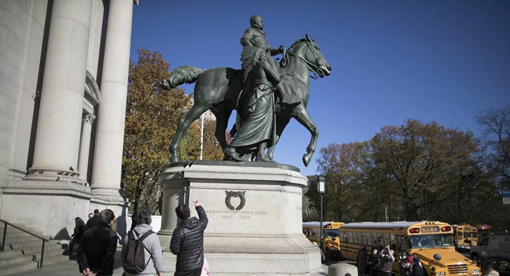 Estátua de Theodore Roosevelt considerada racista será retirada de museu de Nova York