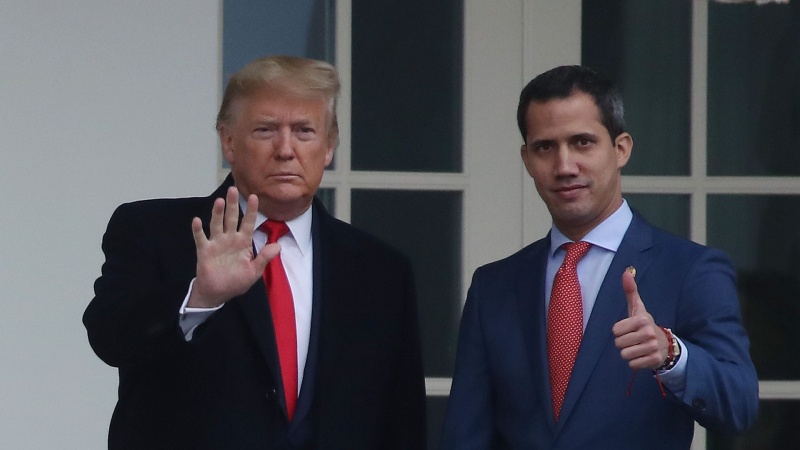 Wawancara Ekslusif Axios: Trump Ingin Bertemu Maduro