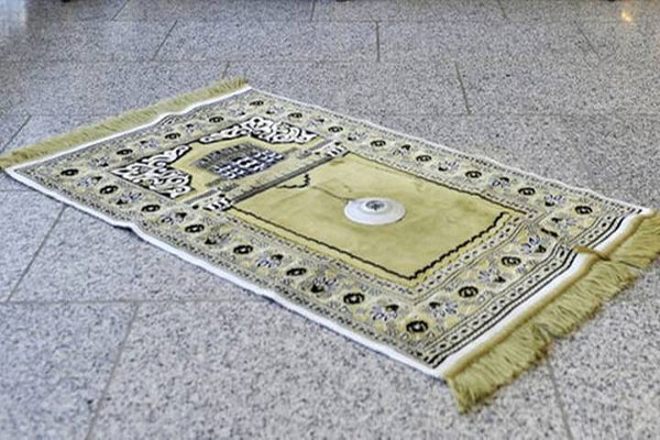  Wegen Brandstiftung im muslimischen Gebetsraum: 67-Jähriger vor Gericht 