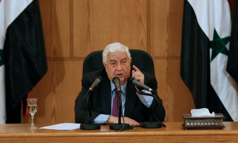 المعلم: الأسد باق ورواية "بولتون" صحيحة وتحديات "قيصر" ليست سهلة