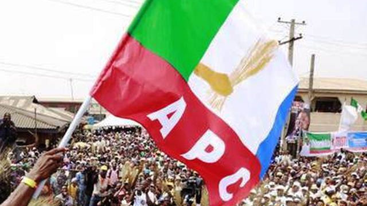 Rikicin Ya Barke A CIkin Jam’iyyar APC Mai Mulki A Najeriya