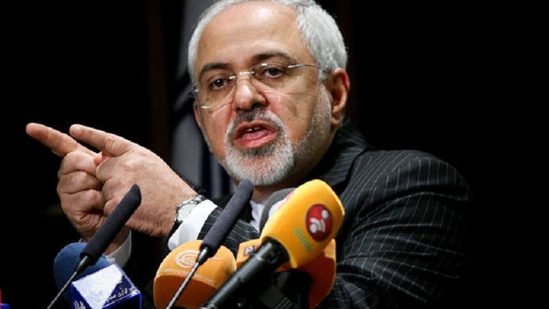 イラン外相が、武器制裁延長を目指す米国務長官に皮肉
