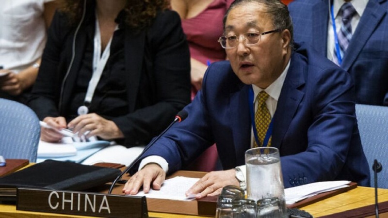  中国回应美国国务卿：对伊朗实施单边主义政策不会有任何结果