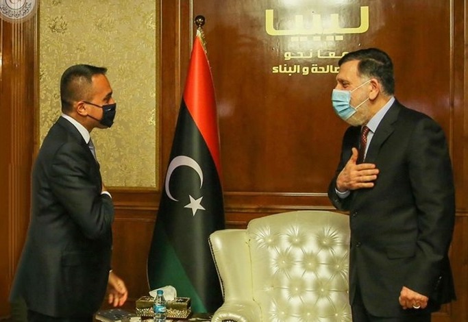 السراج ووزير خارجية إيطاليا يرفضان تدخل الخارج في ليبيا