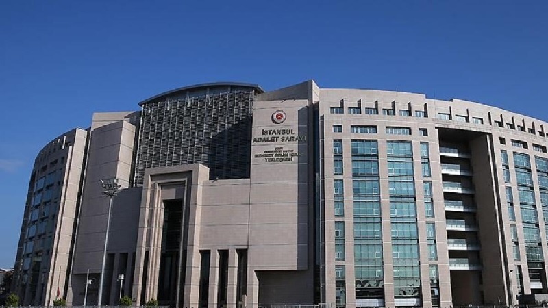  'MİT Kanunu'na muhalefet' davası: Yargılanan sekiz kişiden üçüne tahliye