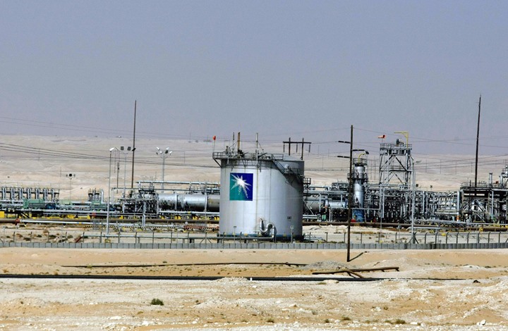هادي يوقع مع السعودية أخطر وثيقة تخص ثروات اليمن النفطية والغازية 