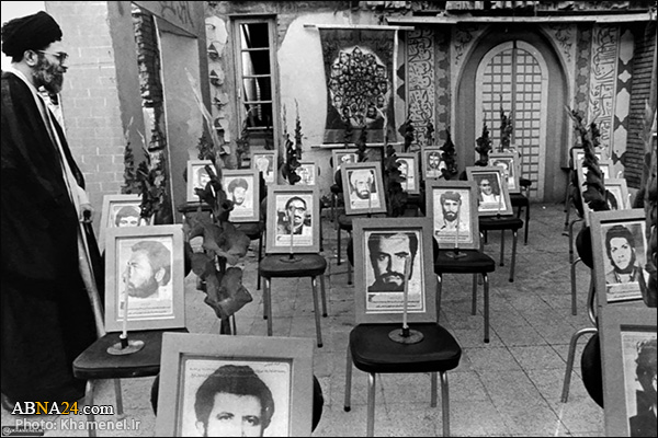 تقرير مصور / قائد الثورة الاسلامية يزور شهداء "7 تير" 