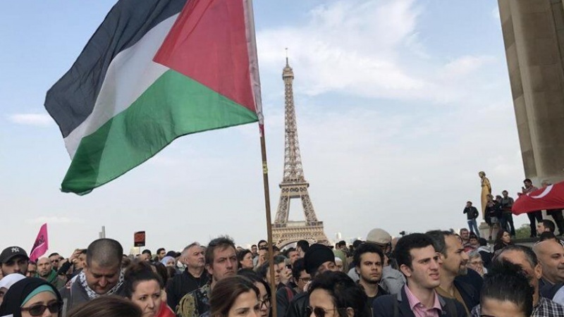 フランスで、イスラエルによるヨルダン川西岸併合への抗議デモ