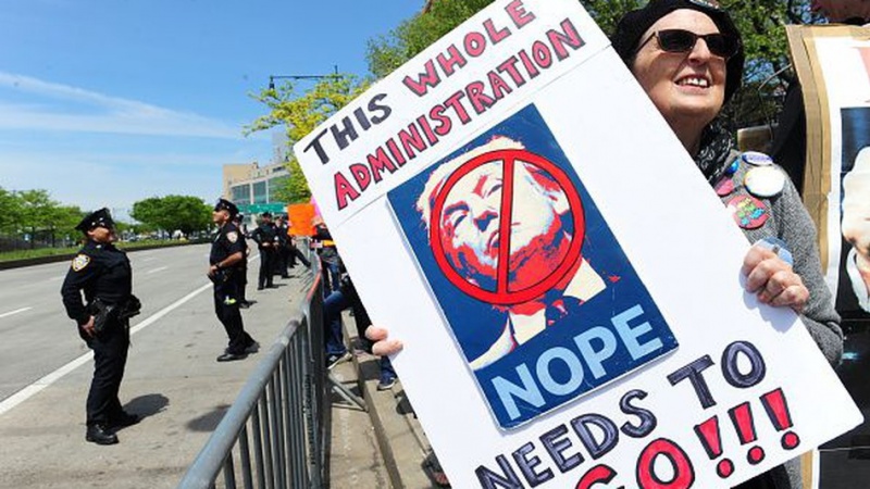 Trump ruft US-Bürger zur Hilfe bei der Identifizierung von Protestlern auf