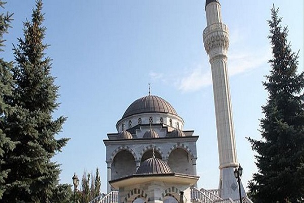  Ukrayna’da cami yakma girişimi