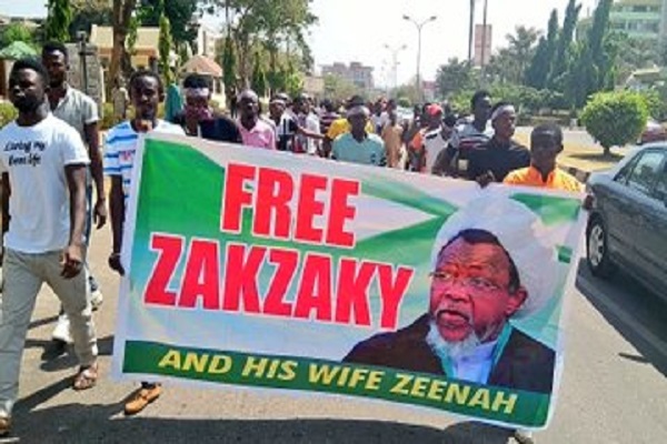 Abuja: Demonstrierende fordern die Freilassung von Scheich Zakzaky