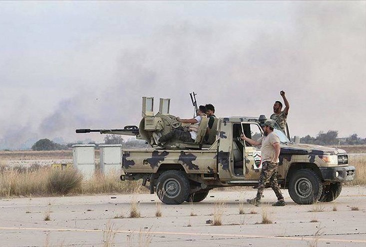 حكومة السراج تشكك بجدية حفتر في وقف اطلاق النار