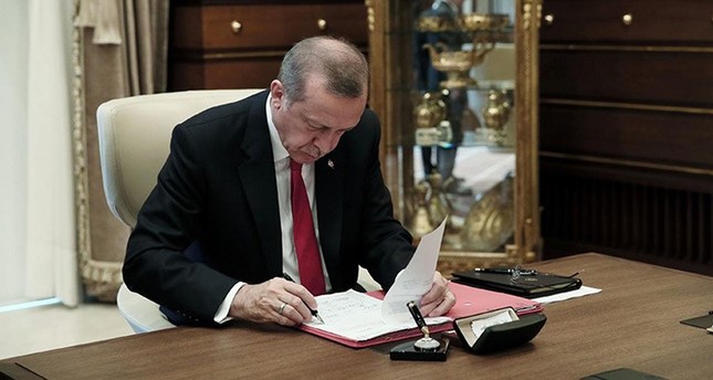 أردوغان يوقع مرسوما يقضي بفتح معلم آيا صوفيا التاريخي كمسجد