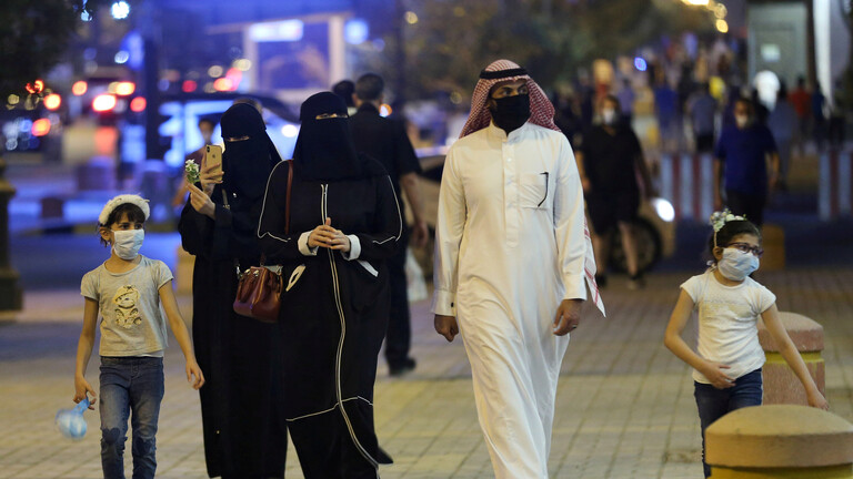 5 دول خليجية تحصي 6700 إصابة كورونا بيوم واحد.. والسعودية في المقدمة