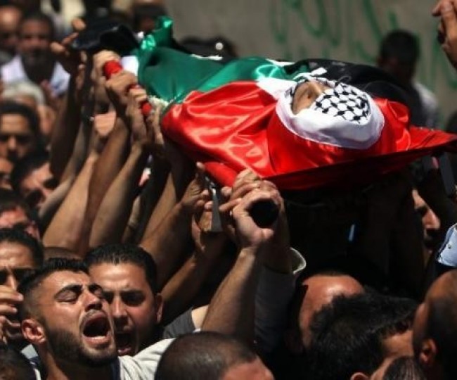 جماهير غفيرة تشيع جثمان الشهيد أبو يعقوب وسط مطالبات بالرد على جرائم الاحتلال