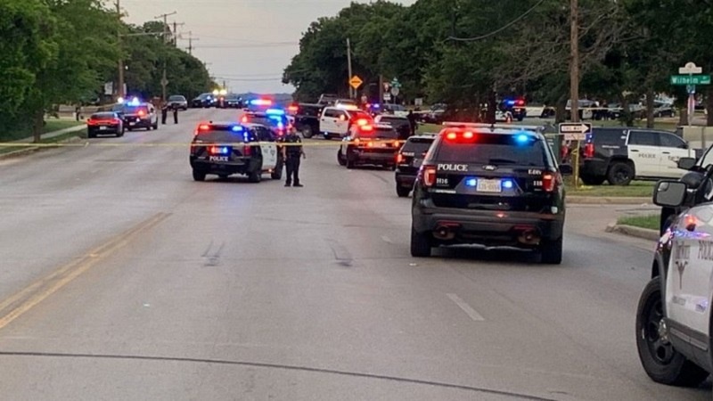 米ワシントンD.C.で発砲事件、1人死亡8人負傷