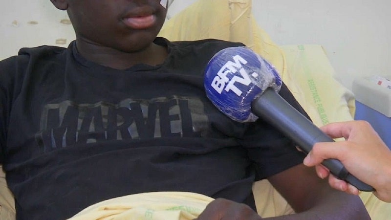 フランス警察が、黒人少年の目を銃撃
