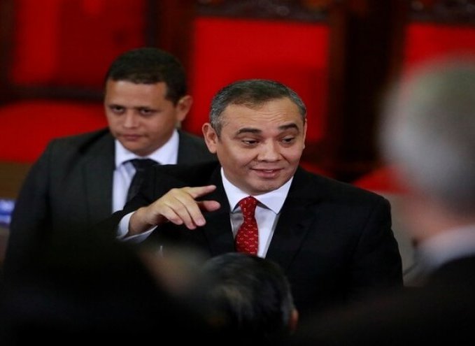 فنزويلا تصف العرض الأمريكي بـ"مكافآت على غرار رعاة البقر"