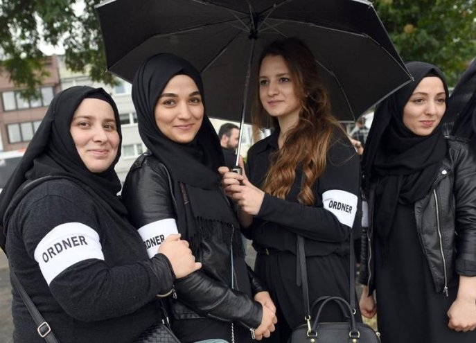 مليون تركي مهددون بسحب الجنسية الألمانية منهم