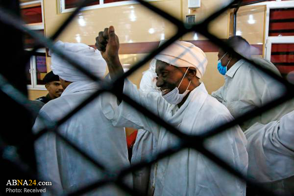 Photos: Omar al-Bashir stands trial for 1989 coup in Sudan