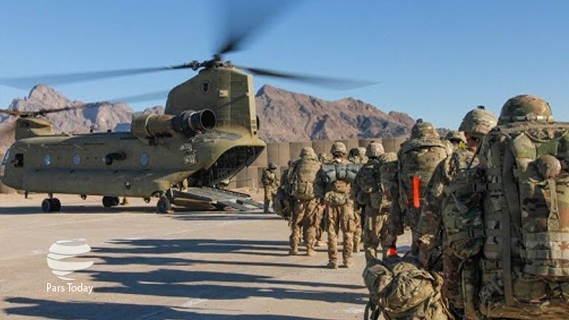 Amerikan askerleri, Irak'taki bir üsten çekiliyor