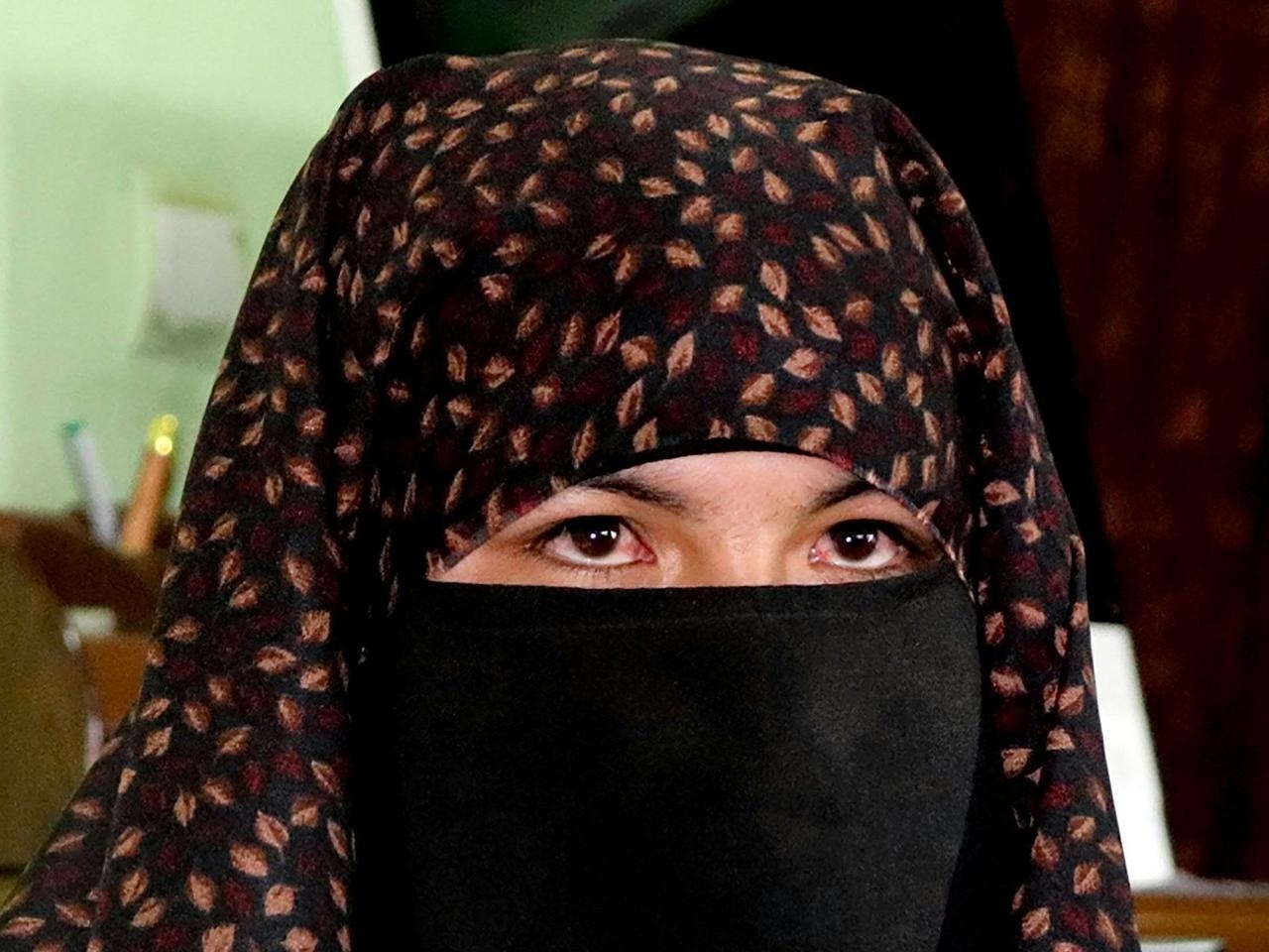 مراهقة أفغانية تروي تفاصيل قتلها مسلحين من حركة طالبان