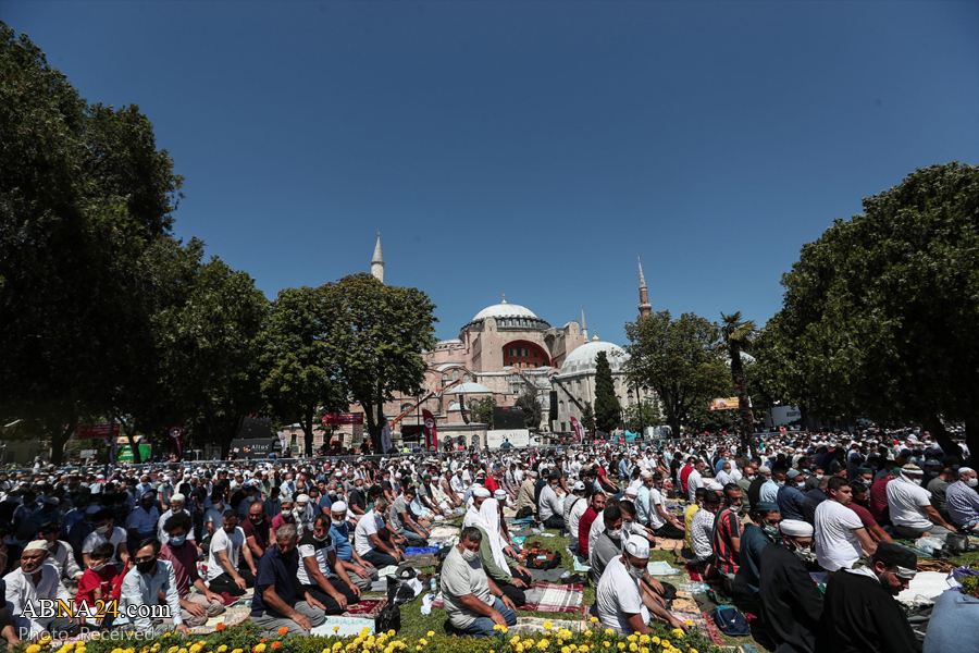 Muslims perform first Friday prayer at Hagia Sophia mosque in 86 years