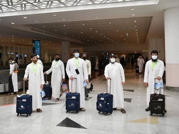 Kumpulan Pertama Jemaah Haji Tiba Di Jeddah Kumpulan Pertama Jemaah Haji Tiba Di Jeddah