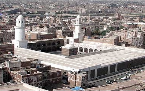 خطباء عيد الأضحى يدينون صد النظام السعودي عن "بيت الله الحرام"