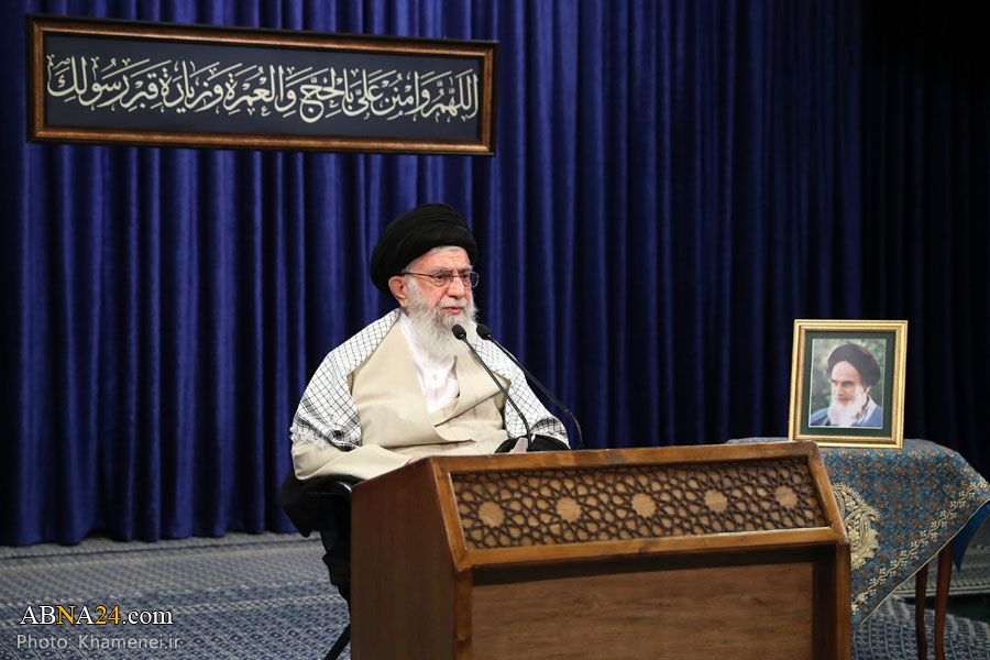 تقرير مصور / قائد الثورة الاسلامية يلقي كلمة بمناسبة عيد الأضحى المبارك