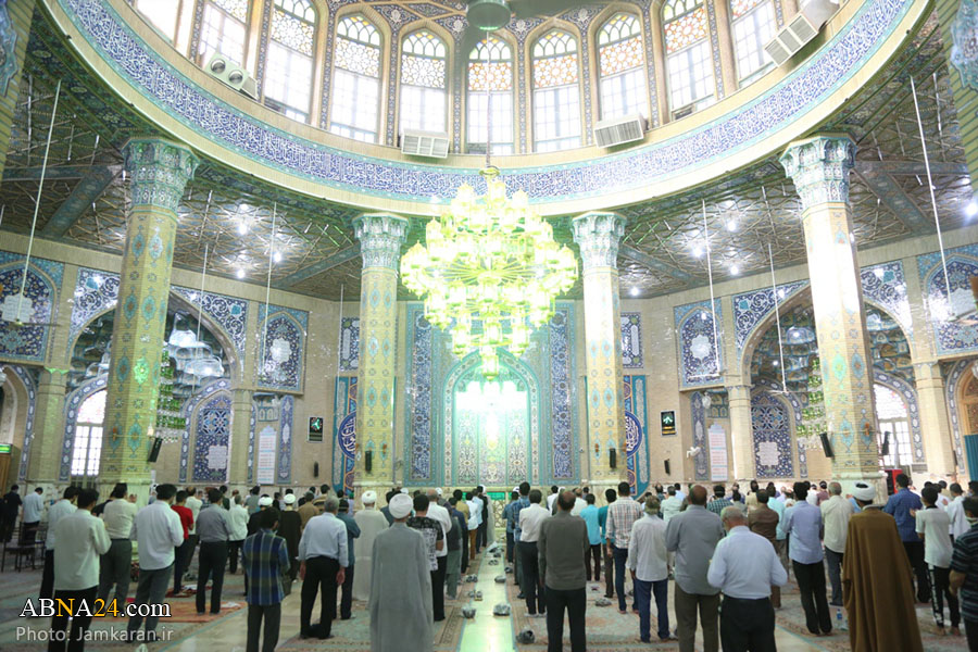 تقرير مصور / إقامة صلاة عيد الأضحى في مسجد جمكران المقدس