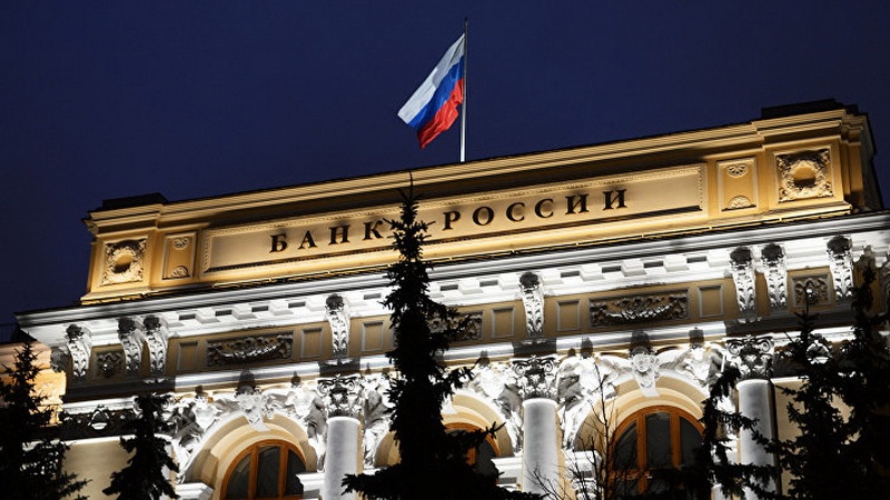 Российские и китайские банки воздерживаются от предоставления услуг иранцам