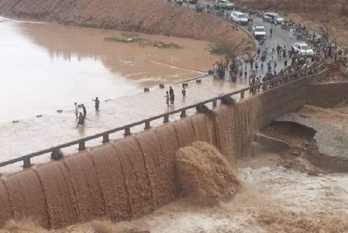 اليمن: وفاة وإصابة 21 شخصاً جراء السيول الجارفة بمأرب