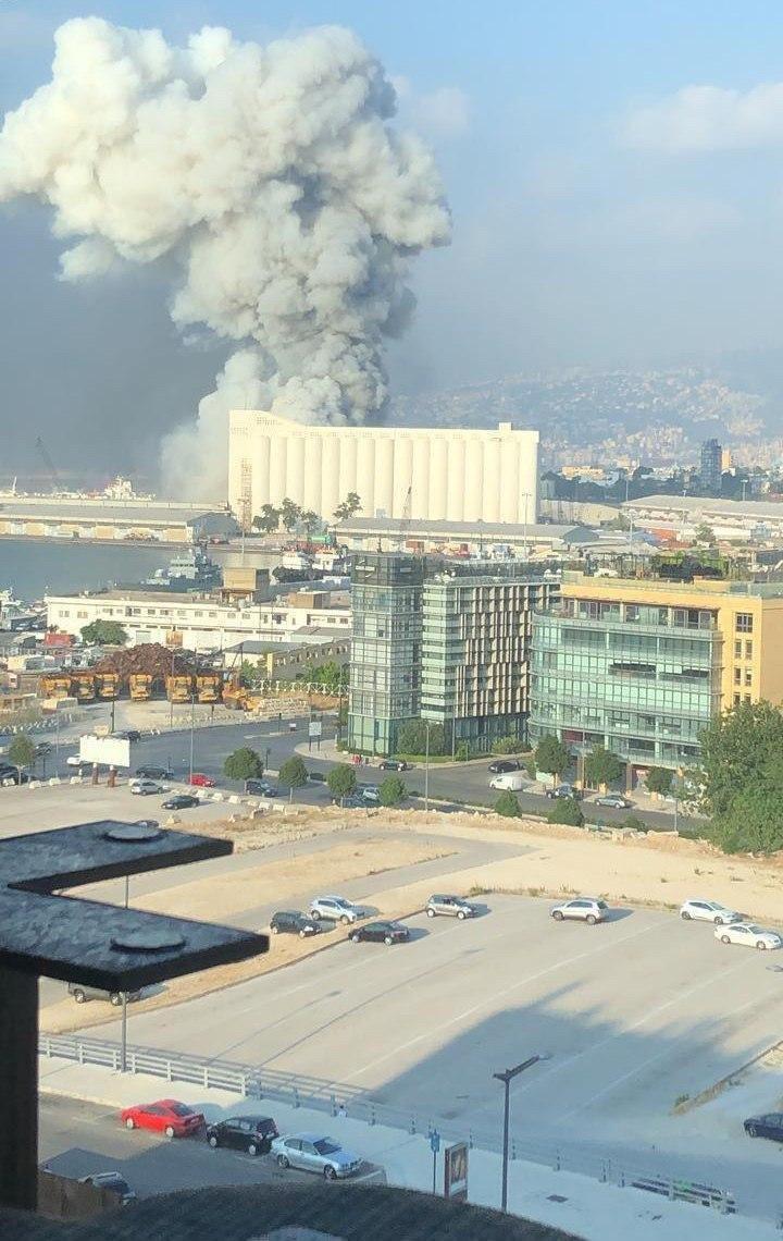 محافظ بيروت باكيا: ما حدث أشبه بتفجير "هيروشيما" وهذه مصيبة على لبنان
