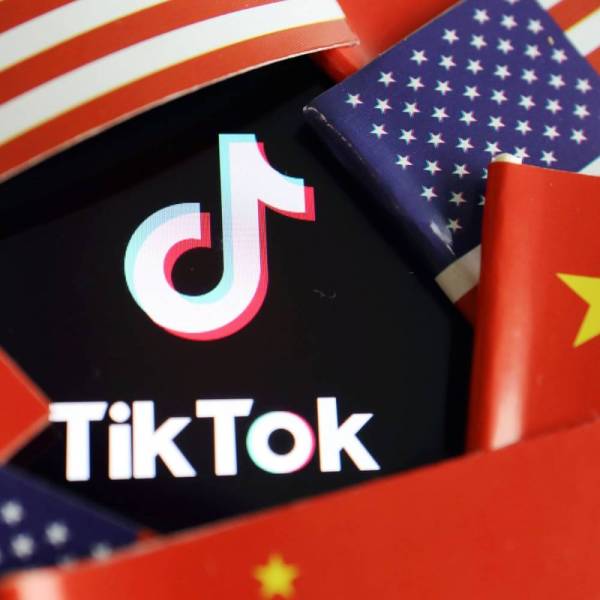 Trump Desak China Jual TikTok