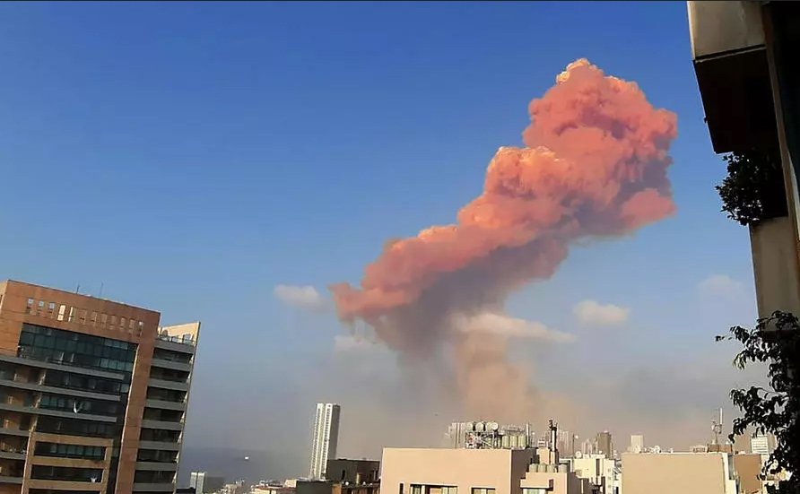 انفجار ضخم في مرفأ العاصمة اللبنانية وعدد كبير من الإصابات