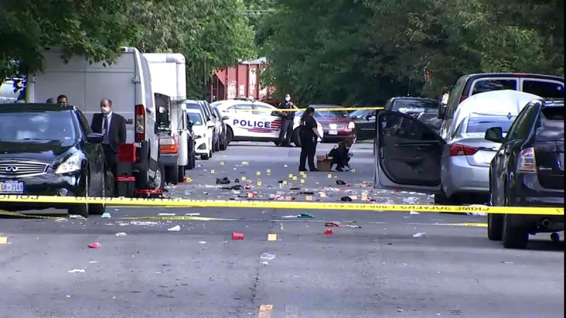华盛顿发生枪击事件，致22人伤亡
