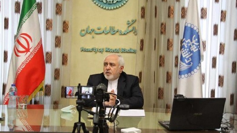 イラン外相、「ポスト西欧の世界が形成中」