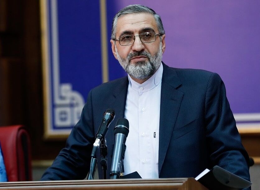 القضاء الايراني يعلن القبض على 5 جواسيس