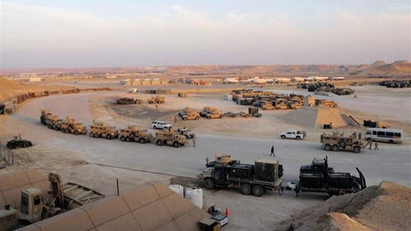 イラク駐留米軍基地にミサイル2発が着弾