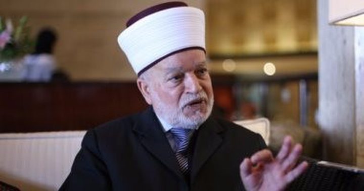 مفتي القدس: الصلاة في "الأقصى" باتفاق تطبيعي "حرام شرعاً" ولا وصاية للجبناء على القدس