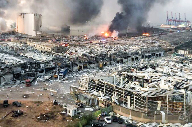 بدء تحقيقات تفجير بيروت وسط معارك سياسية