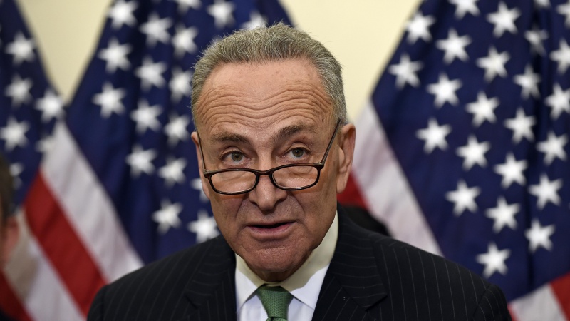 Schumer: Donald Trump Ingin Rusak Pemilu
