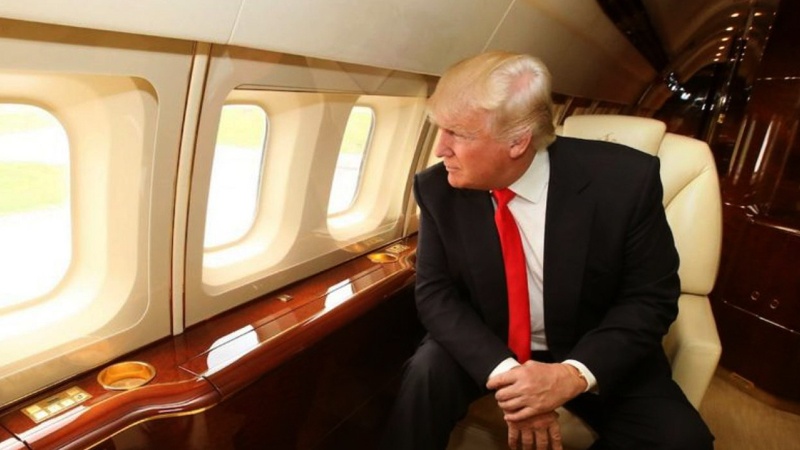 Trump Selamat dari Kecelakaan Pesawat