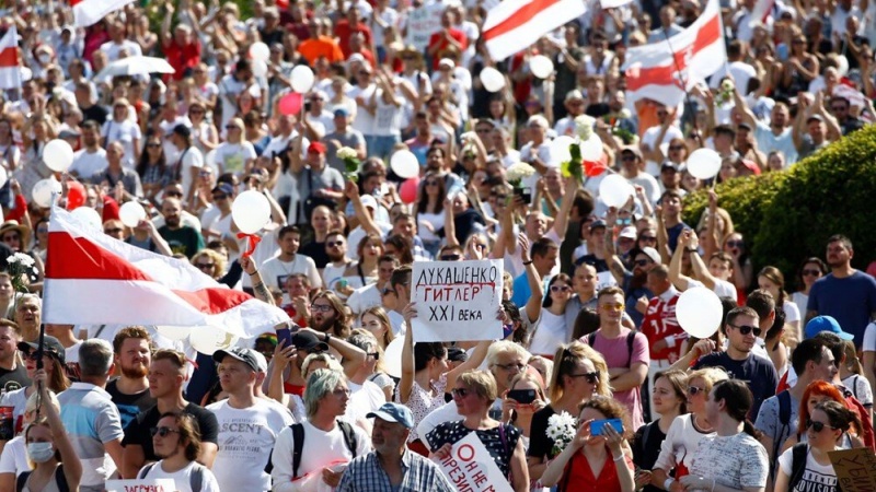 Ue non riconosce esito elezioni Bielorussia