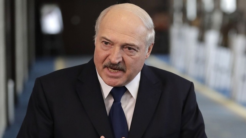 Лукашенко онунла данышмагдан нијә имтина етди?
