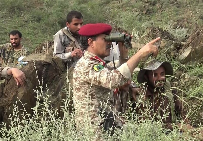 وزير الدفاع اليمني حذر تحالف العدوان من الانتقال إلى مرحلة "الوجع الكبير"
