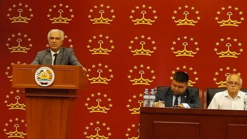 Номзади Ҳизби демократи Тоҷикистон низ муъаррифӣ шуд