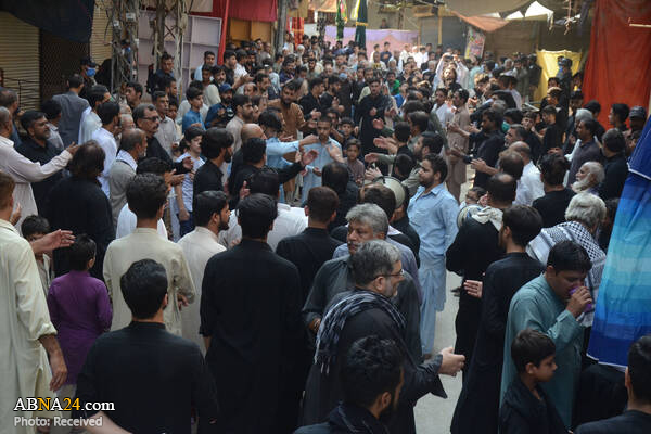 Photos: Muharram mourning ceremony in Peshawar, Pakistan